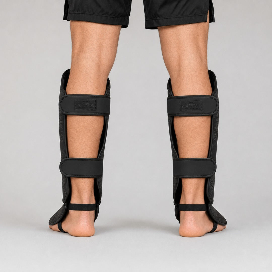 Anaconda Shin/Instep Guards Black/Black Lifestyle 3