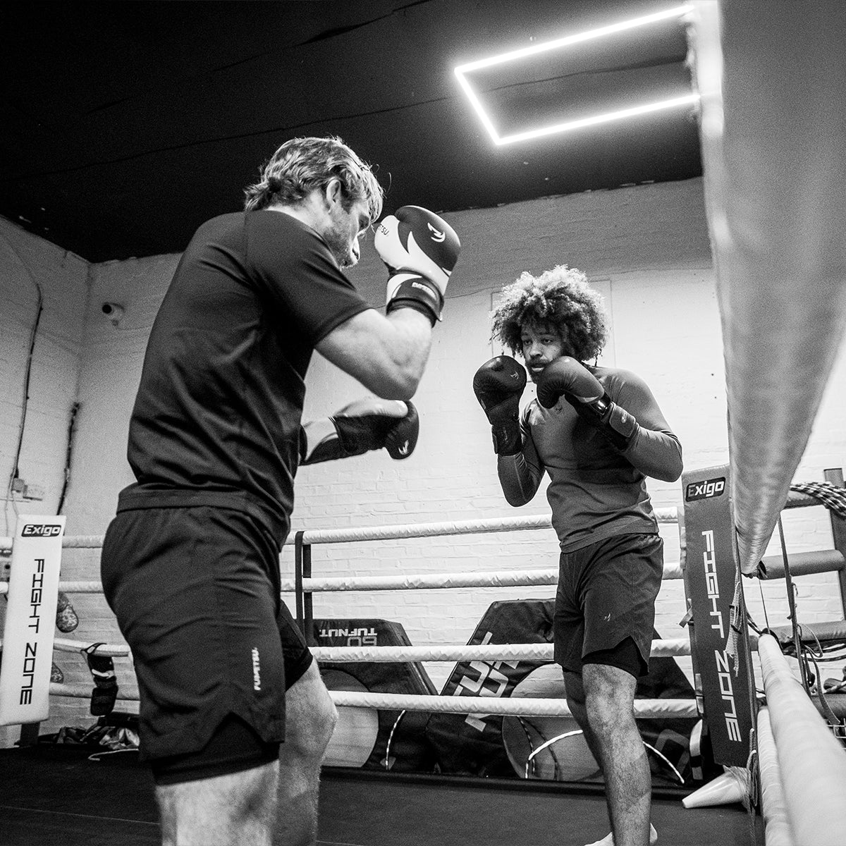 Gants de boxe Ghost S3 Noir/Noir