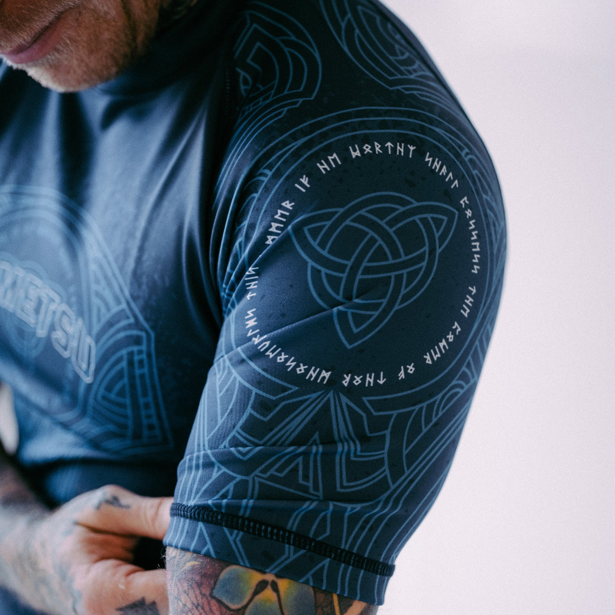Blue/Black Mjolnir Short Sleeve Rash Guard - Fumetsu