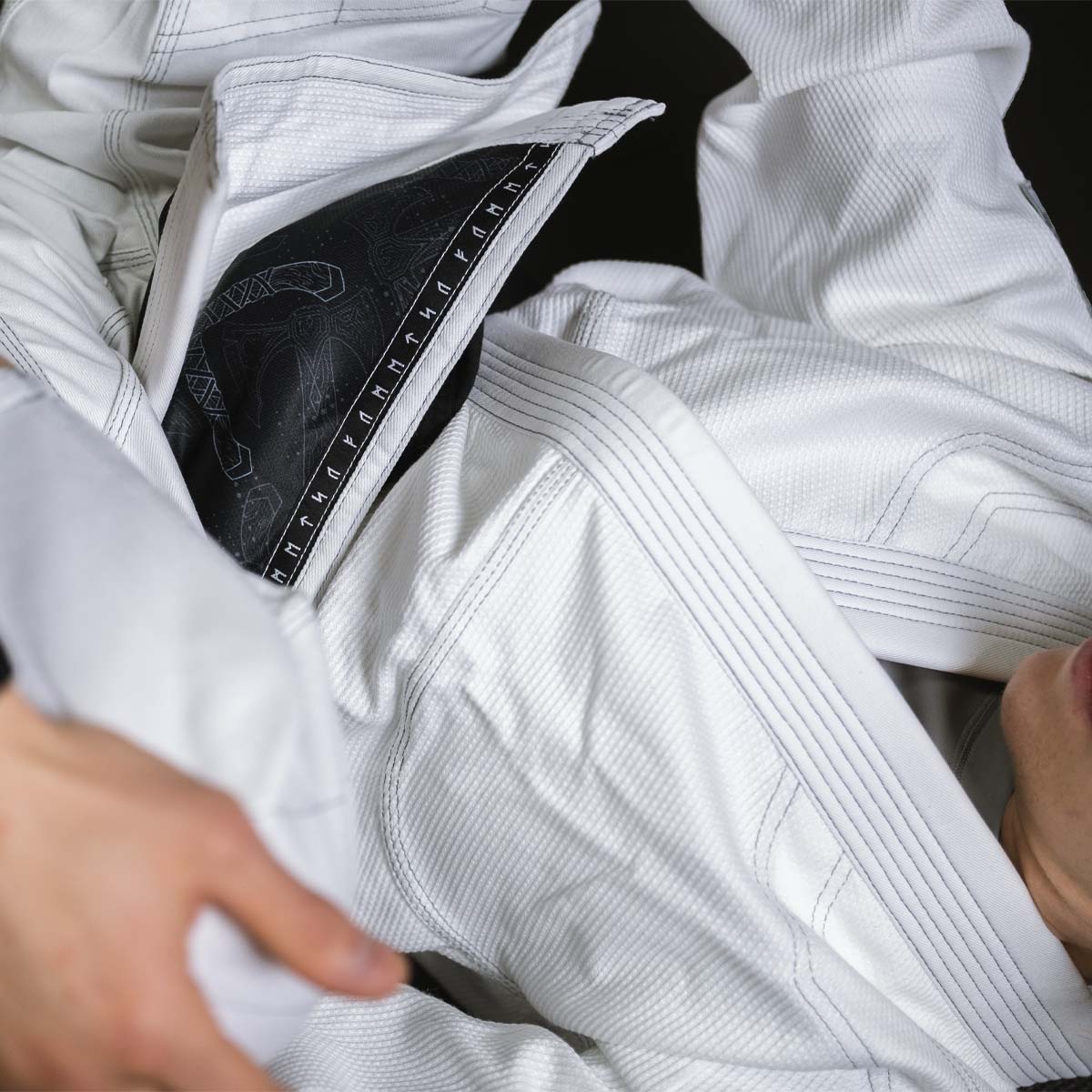 White Berserker Womens BJJ Gi - Fumetsu