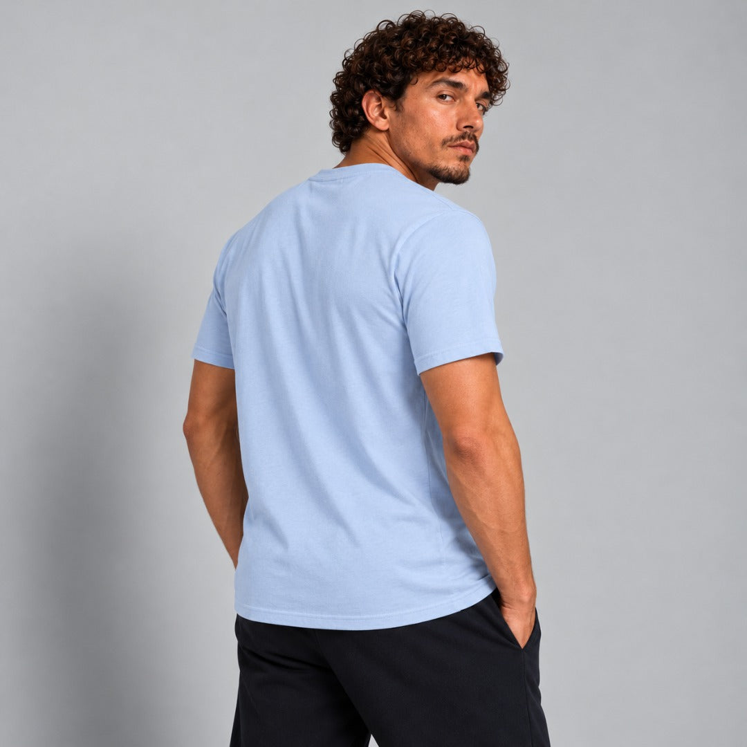 Fumetsu Signature Blur T-Shirt light blue Lifestyle 2