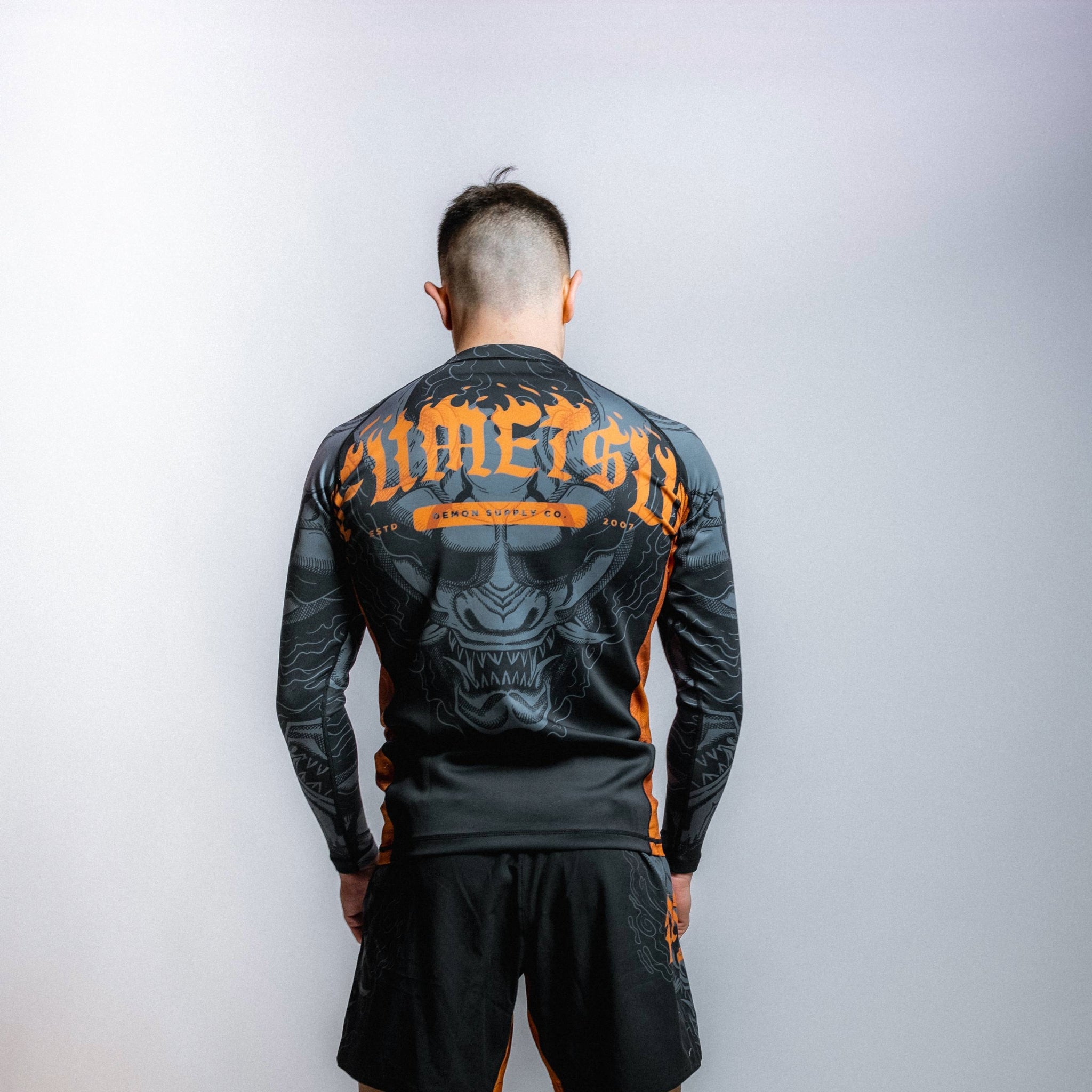 Oni Long Sleeve Rash Guard Black/Grey/Bronze Back