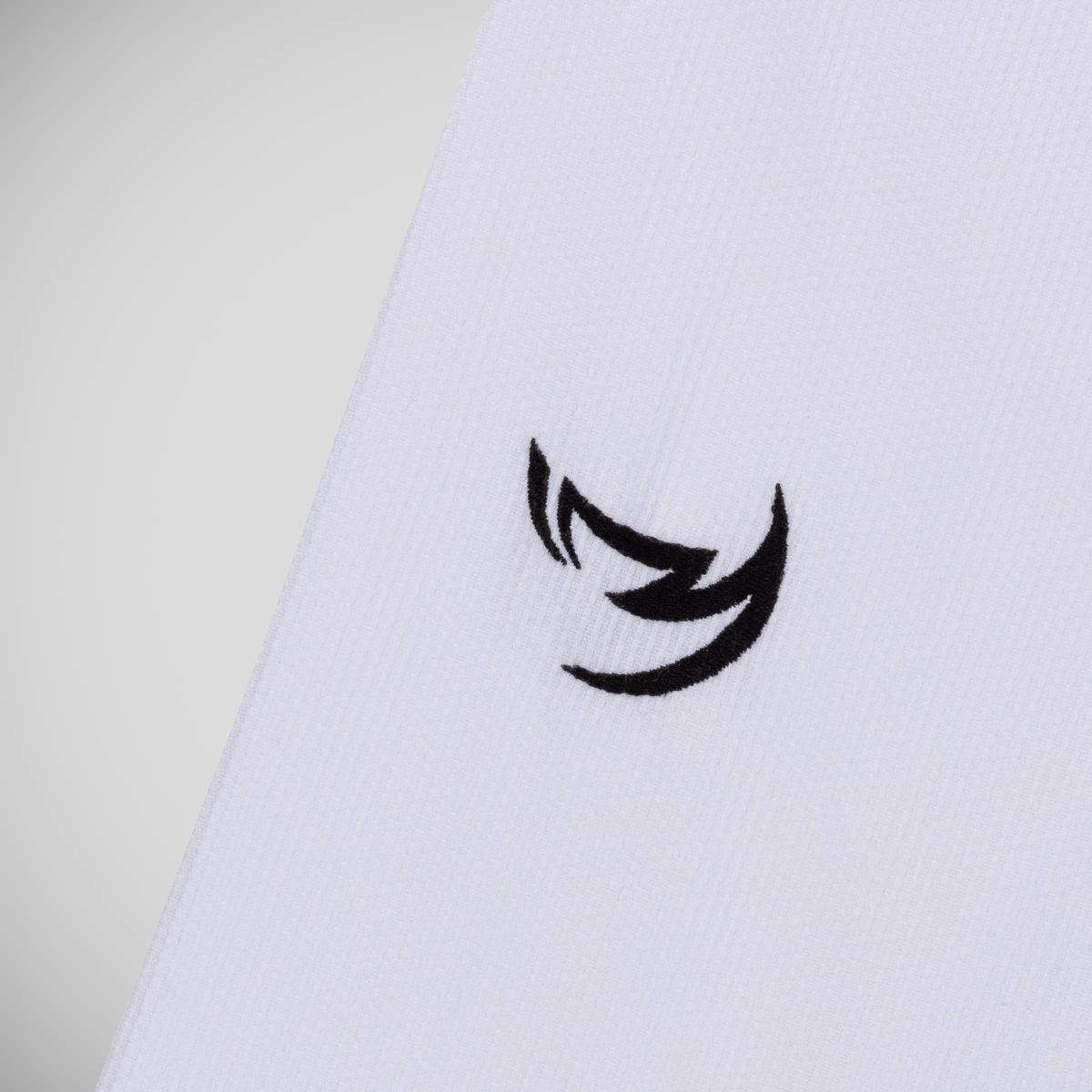 White/Black Ghost V-Lite BJJ Gi - Fumetsu