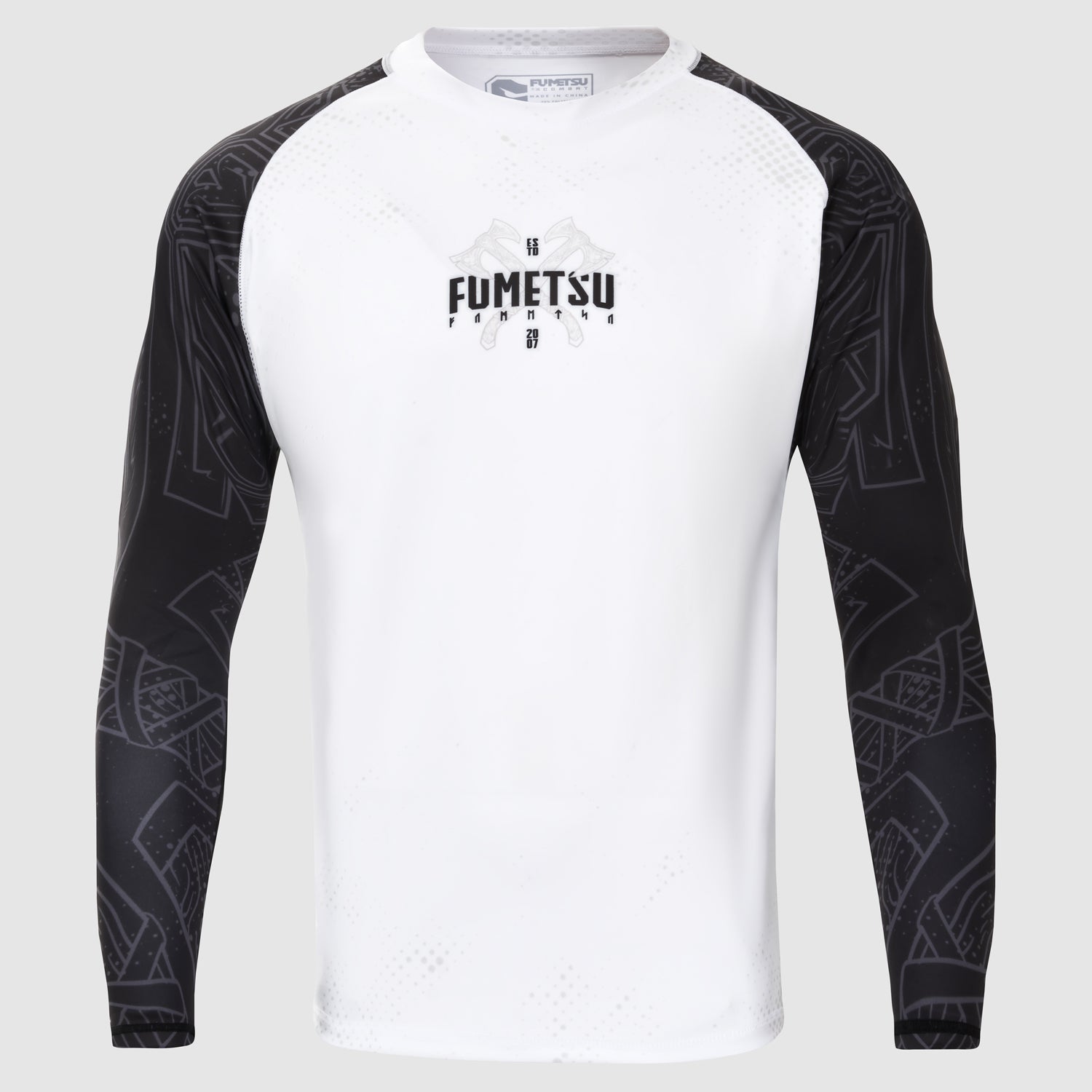 White/Black Berserker Long Sleeve Rash Guard - Fumetsu