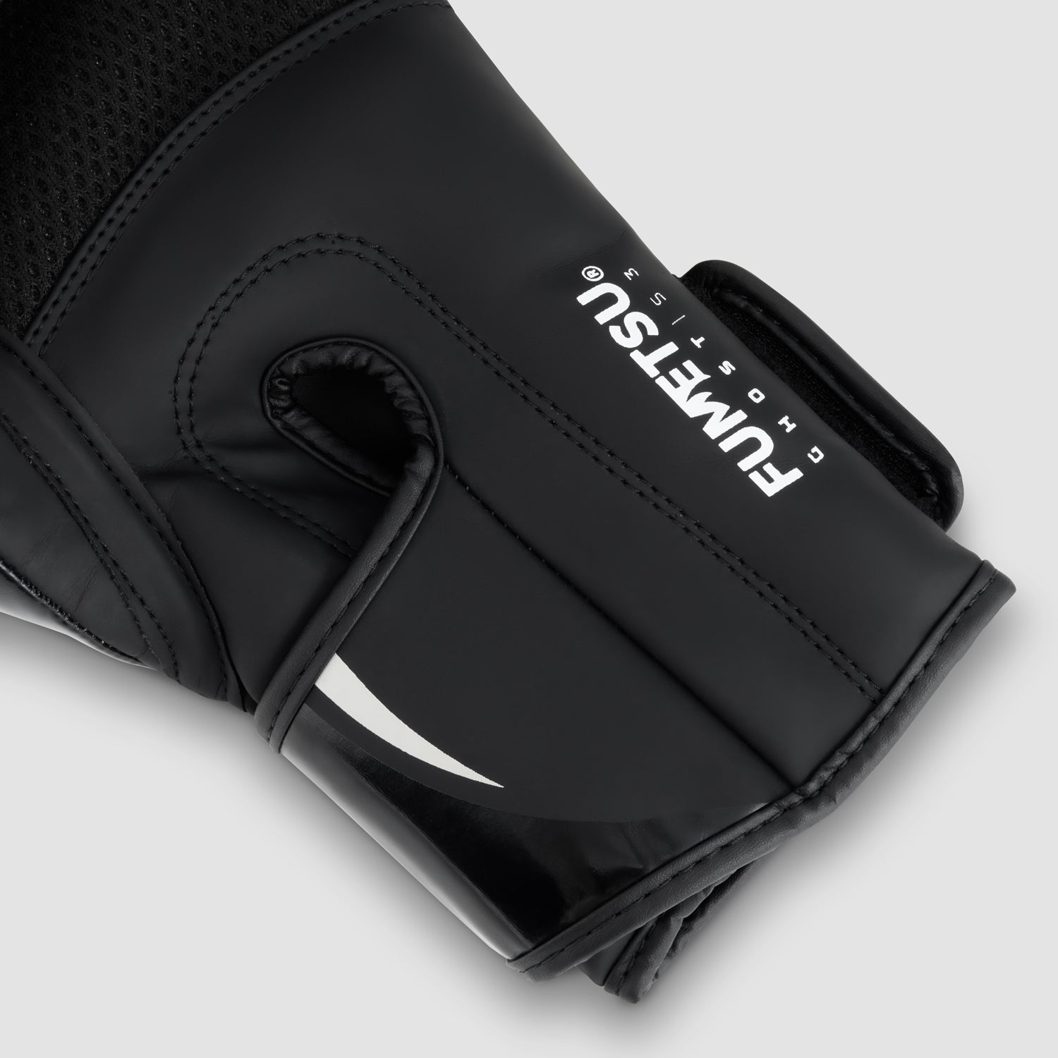 White/Black/Grey Ghost S3 Boxing Gloves - Fumetsu