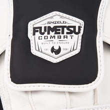 Shield Focus Mitts White-Black