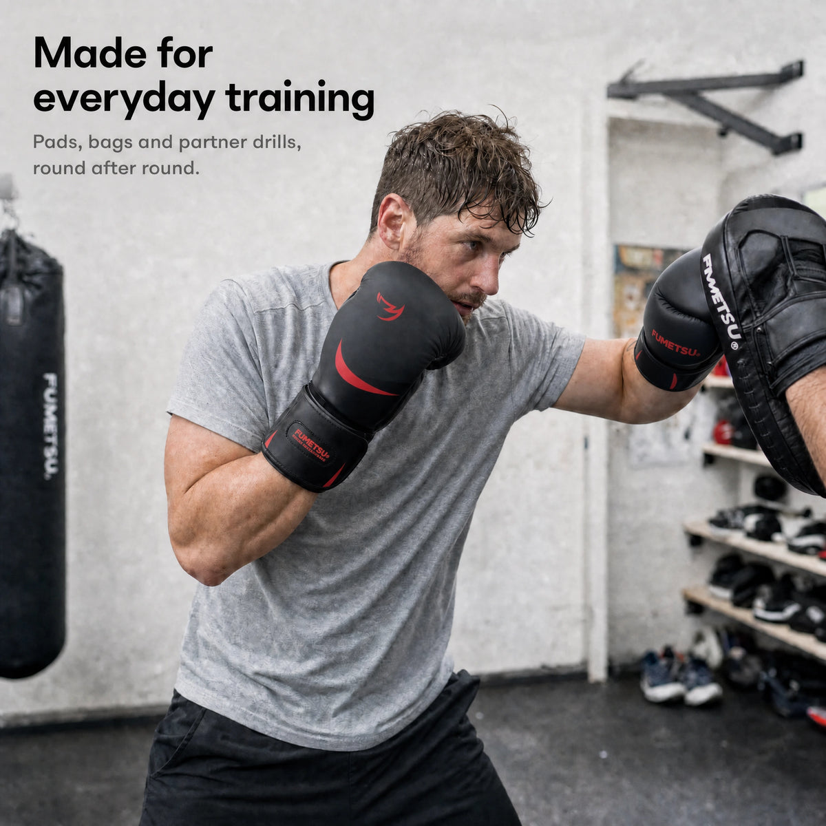 Fumetsu Ghost S3 Boxing Gloves Black/Red — training
