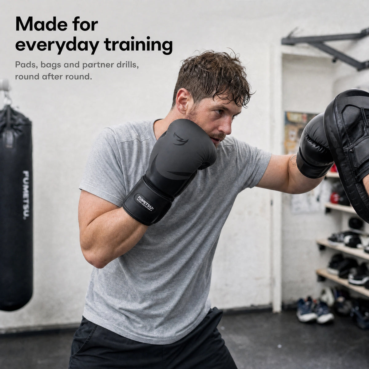Fumetsu Ghost S3 Boxing Gloves Black/Black — training
