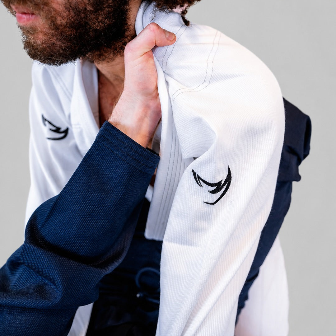 Weiß/Schwarz Ghost V-Lite BJJ Gi