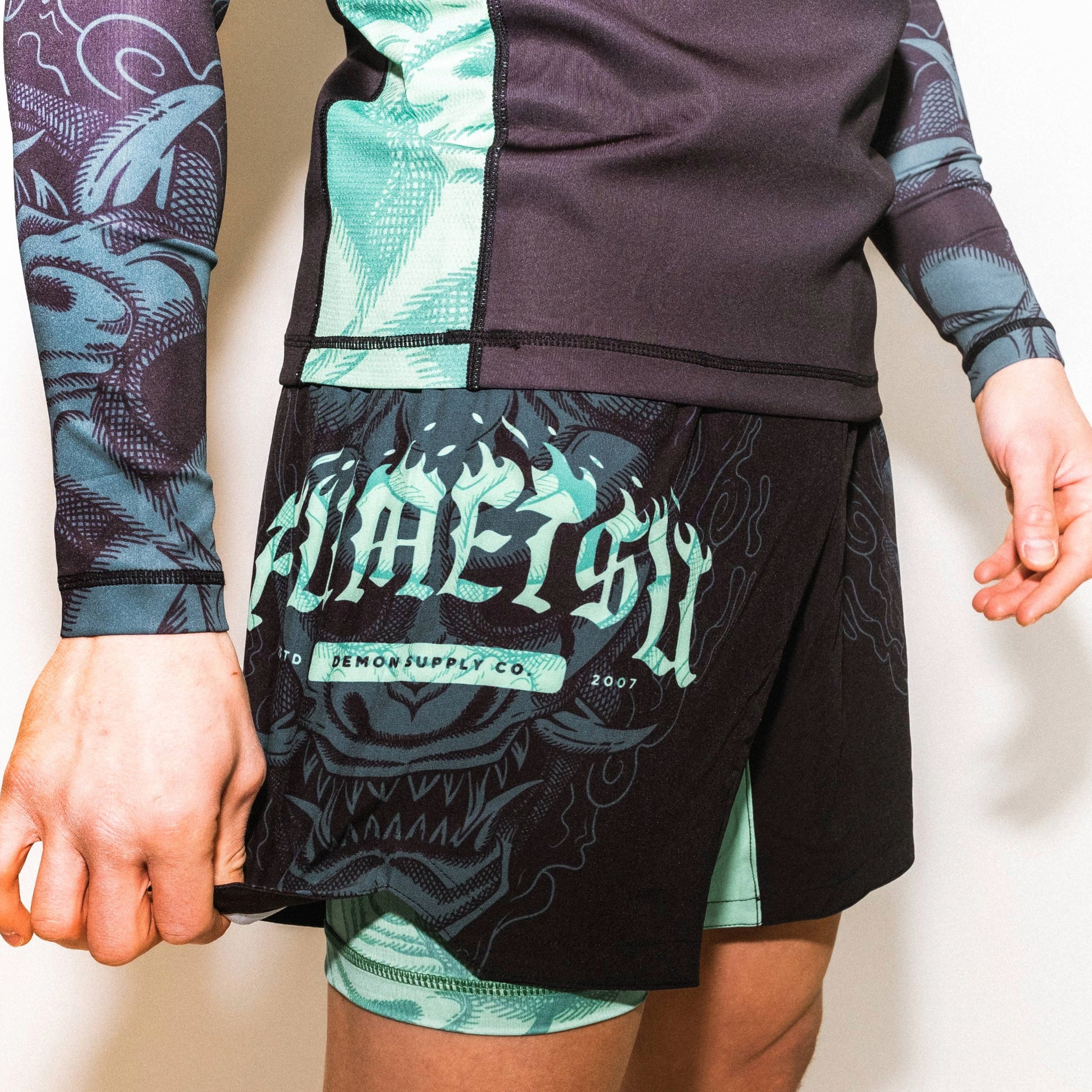 Oni Dual Layer Shorts Black/Blue/Mint Close Up