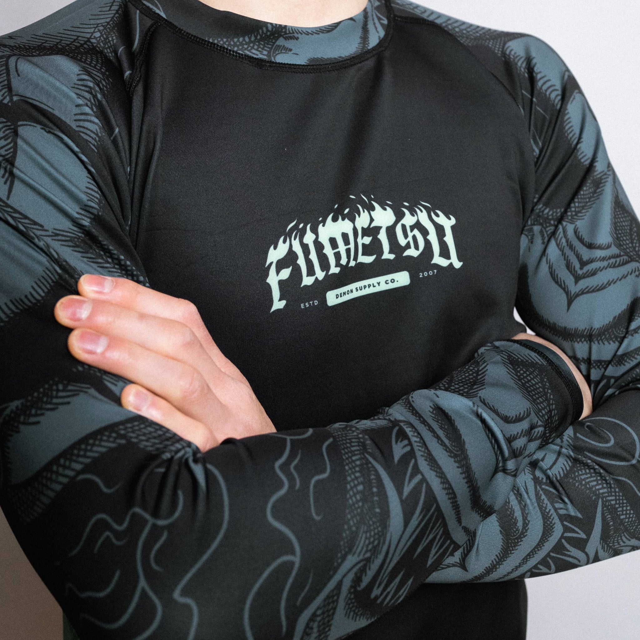 Oni Long Sleeve Rash Guard Black/Blue/Mint