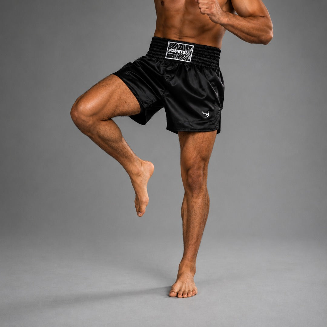 Short Muay Thai Black Origins